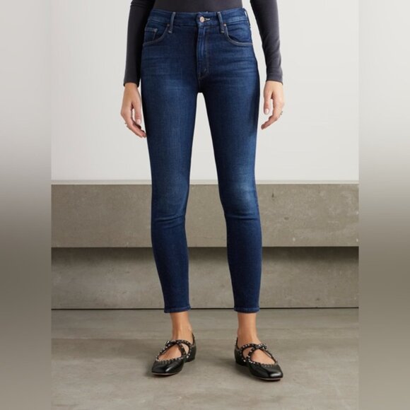 MOTHER Denim - LIKE NEW- MOTHER HIGH RISE SUPER LOOKER JEAN
